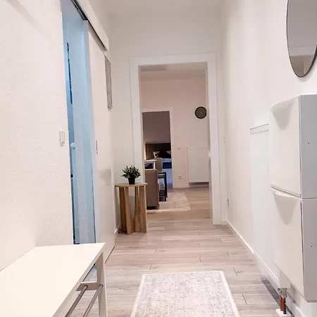 Modern & Stylish In Apartment