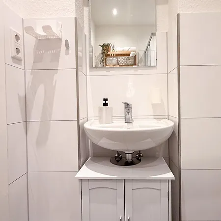 Modern & Stylish In Apartment Dusseldorf