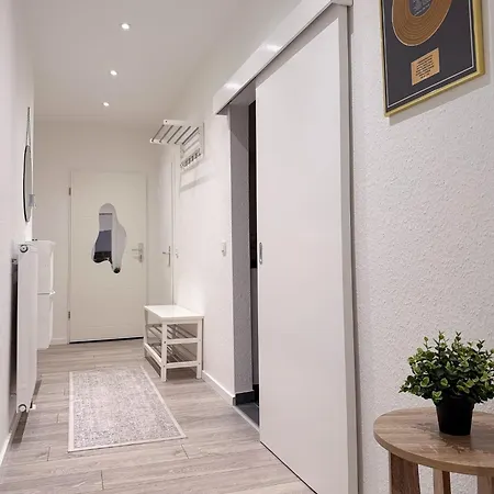 Modern & Stylish In *